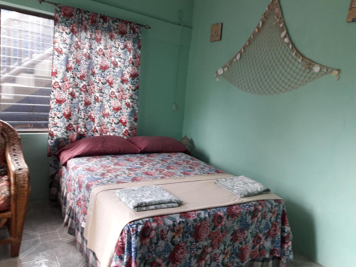 Villy'S Cottage North End Экстерьер фото